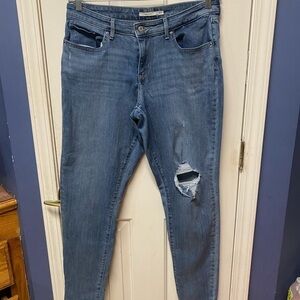 Levi’s 711 skinny distressed jeans women size 16w plus size